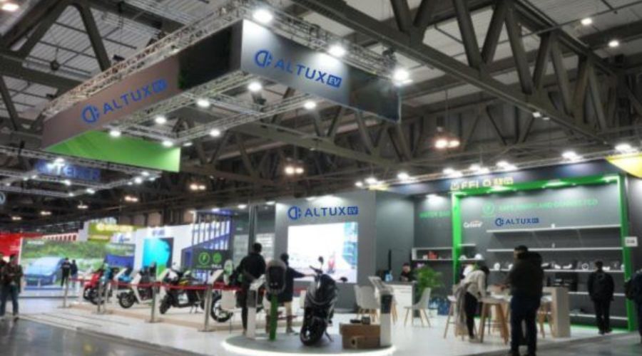 Altux Electric Scooters: Your Gateway to Sustainable and Stylish Transportation